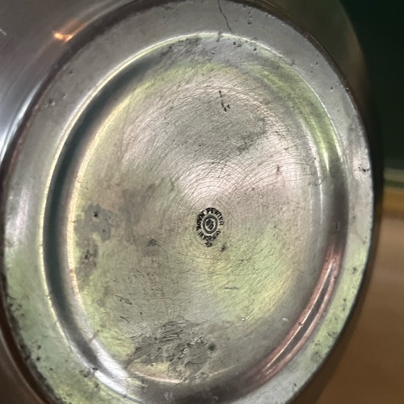 Vintage Aksel Holmsen AH Norway Pewter Industrial Metal Vase (H: 7-1/4" inches) - Picture 8 of 8